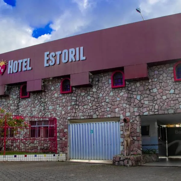 埃斯托利尔汽车旅馆（仅限成人），位于莫雷努的酒店