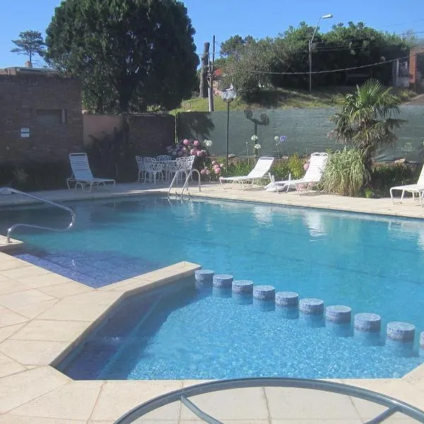 萨斯埃斯特角城酒店，位于埃斯特角城的酒店