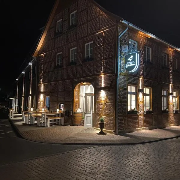 Landhotel Jagdschlösschen，位于阿舍贝格的酒店