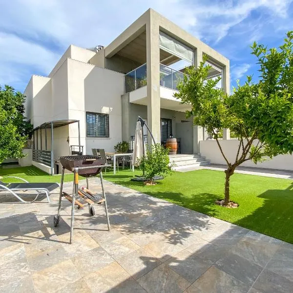 Holiday Home in Residence KOMA，位于托雷维耶哈的酒店