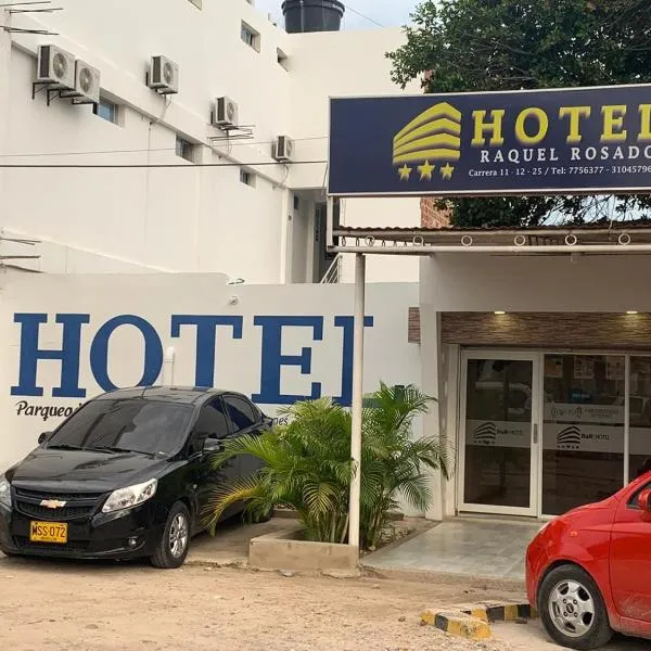 Hotel Raquel Rosado，位于San Juan del Cesar的酒店