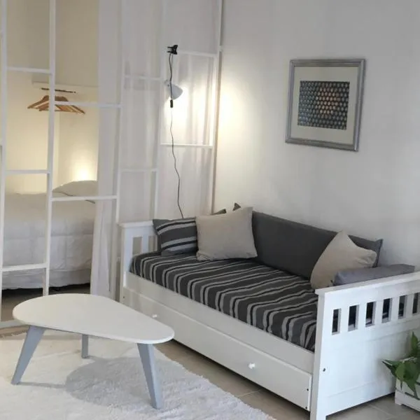 Amplio,cómodo,moderno y céntrico monoambiente.，位于巴拉那的酒店