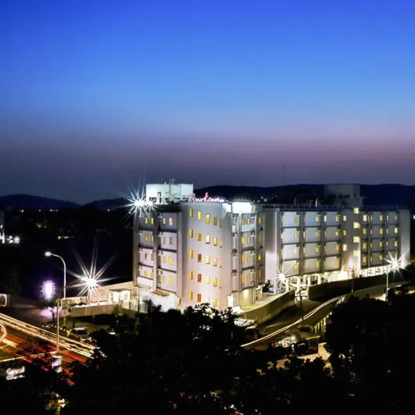 Downtown Business Hotel，位于Chengalpattu的酒店