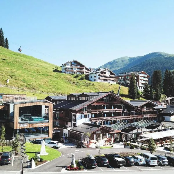 MY ALPENWELT Resort，位于克尼格利斯滕的酒店