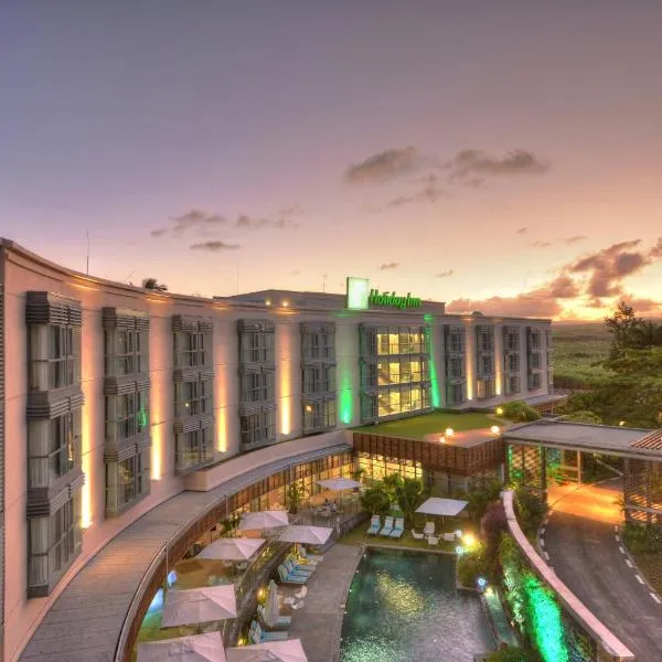 Holiday Inn Mauritius Mon Trésor, an IHG Hotel，位于Bouchon的酒店