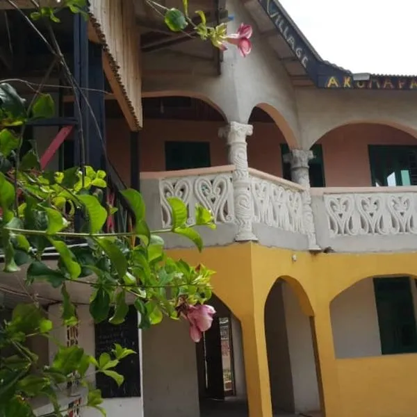 Akomapa Village，位于Elmina的酒店