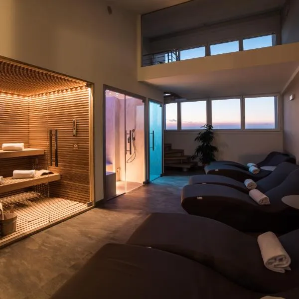 赫斯佩里亚酒店及公寓，位于利多迪耶索罗的酒店