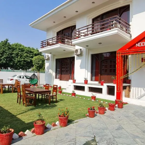 Nook Inn & Suites - MG ROAD METRO,位于古尔冈的酒店