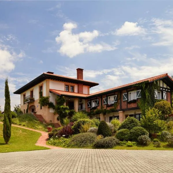 Hotel Ibarra Zalla，位于Llantada的酒店