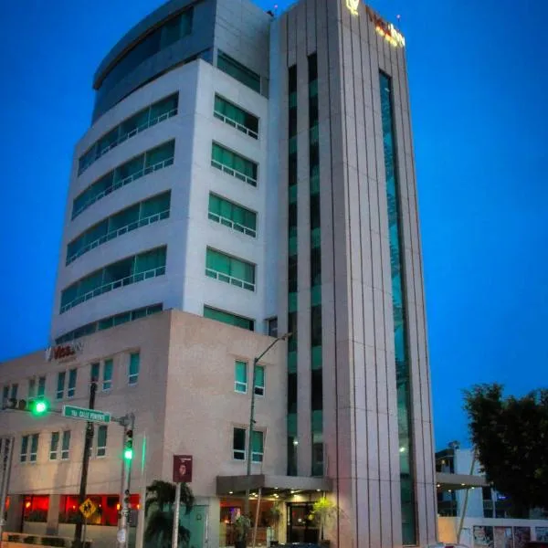 Hotel Vista Inn Premium，位于El Arenal的酒店