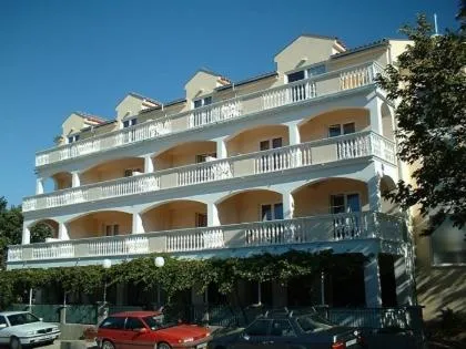 Hotel Zuco，位于Island Gangaro的酒店