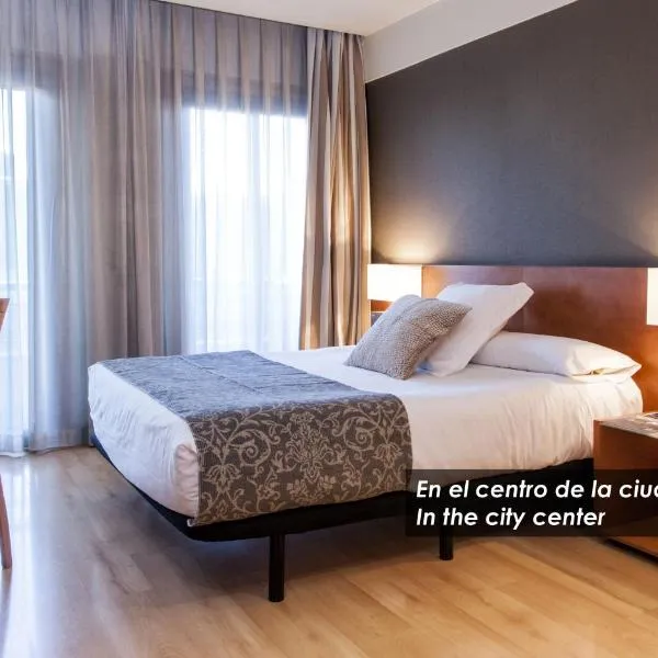泽尼特唐约酒店，位于萨拉戈萨的酒店