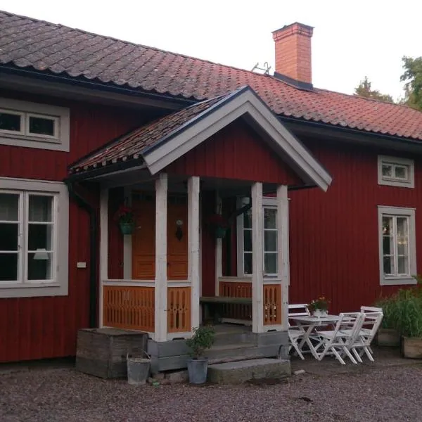 Röda stugan，位于Villberga的酒店