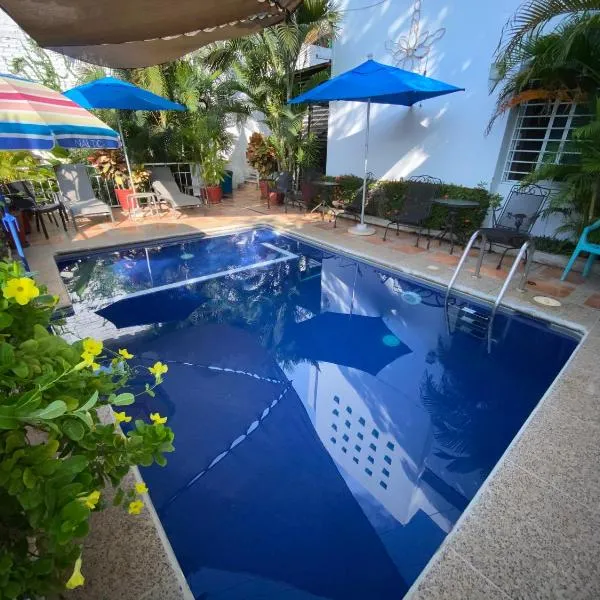 Chacala Corales para 7 con Aire Acondicionado con Alberca y Playa a 50 mts，位于恰卡拉的酒店