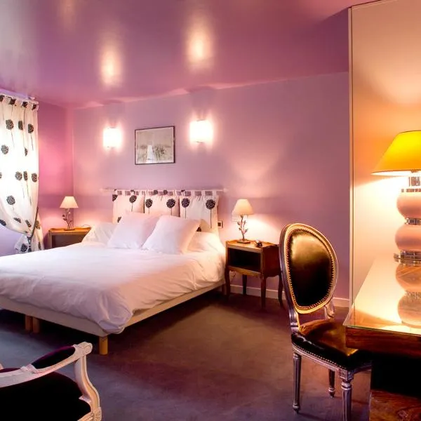 HOTEL LA COGNETTE A 25 Kilomètres de Châteauroux et 30 Kilomètres de Bourges，位于Urciers的酒店