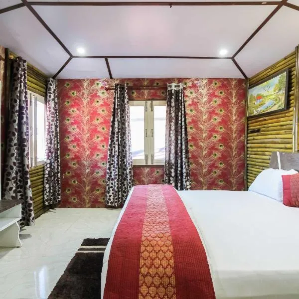 Glamwood Resort Dhanaulti, Ranked 1 in Dhanaulti，位于达纳尔蒂的酒店
