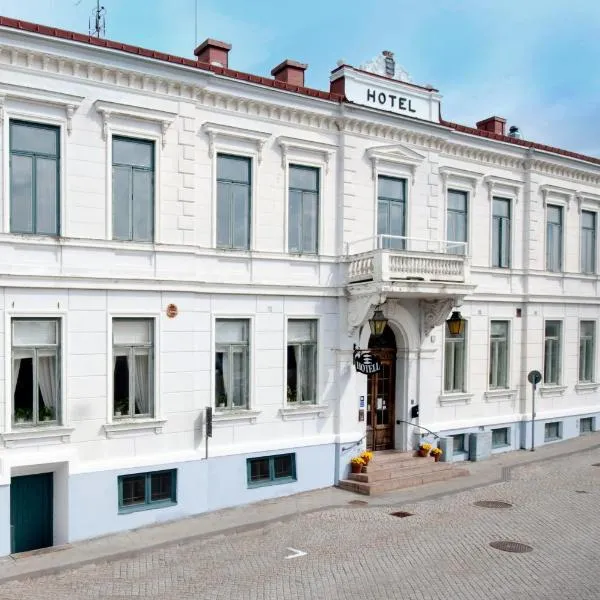 拉赫尔姆斯斯塔德酒店，位于拉霍尔姆的酒店