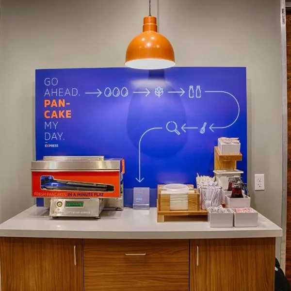 Holiday Inn Express & Suites - Moundsville by IHG，位于Moundsville的酒店