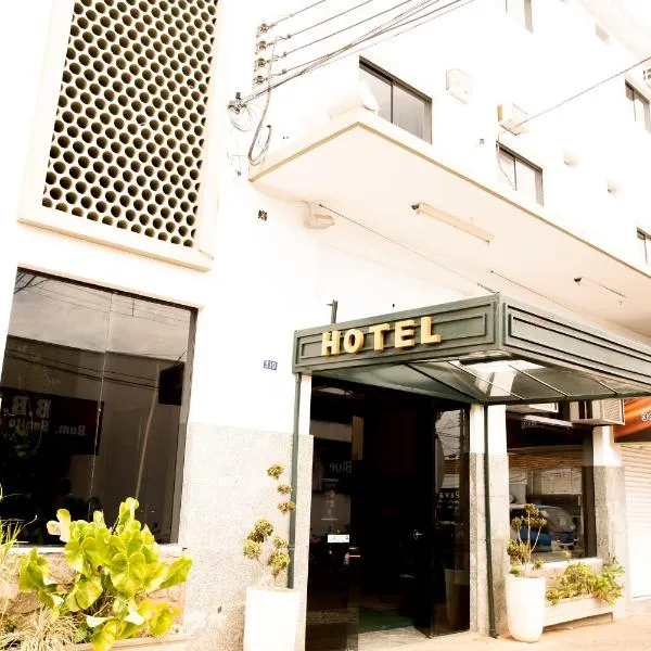 Central Plaza Hotel Tupa，位于Bastos的酒店