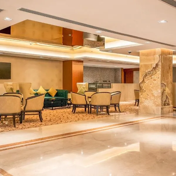 Holiday Inn Dhaka City Centre by IHG，位于达卡的酒店