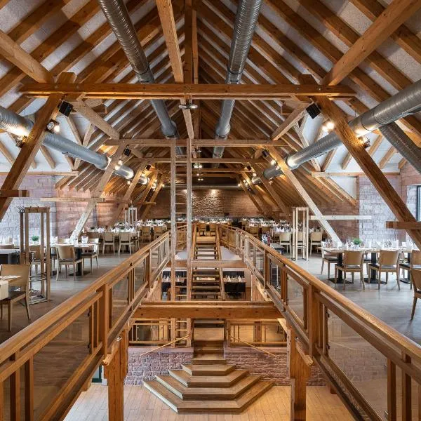 ClassicX Landhaus & Hotel - Bed & Breakfast，位于Gensingen的酒店