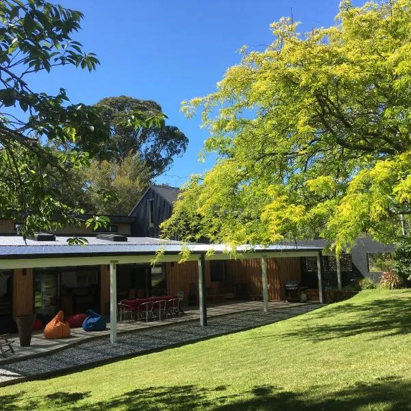 Korepo Lodge @ Ruby Bay，位于Tasman的酒店