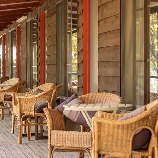 Dartmouth Motor Inn,位于Dartmouth的酒店