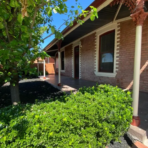 Somerby! Modern Character Property! Cbd,Pets,Park，位于奥尔伯里的酒店