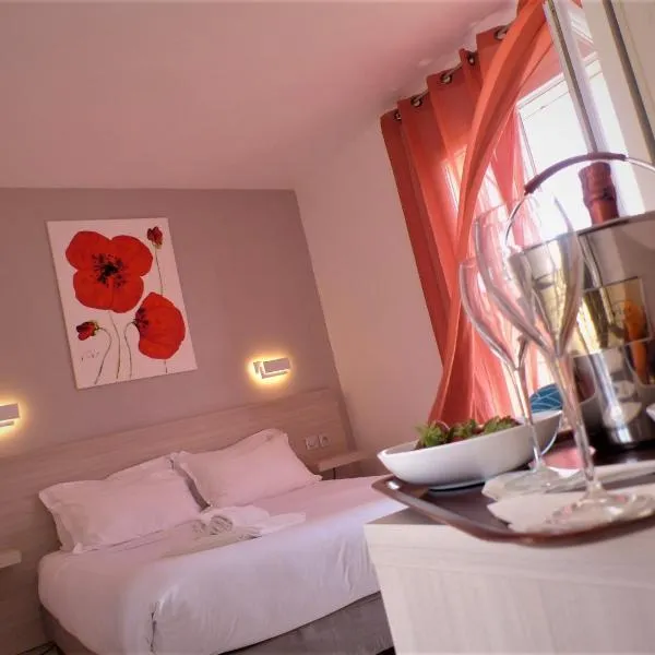 斯特拉滨海酒店，位于Rogliano的酒店