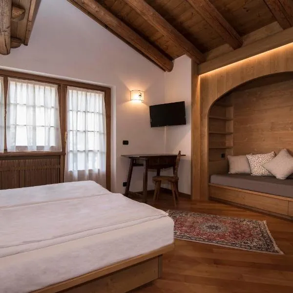 Ca'Milla B&B nelle Dolomiti，位于皮耶韦迪卡多雷的酒店