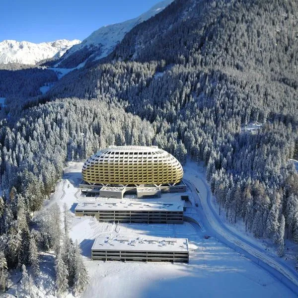 AlpenGold Hotel Davos，位于达沃斯的酒店