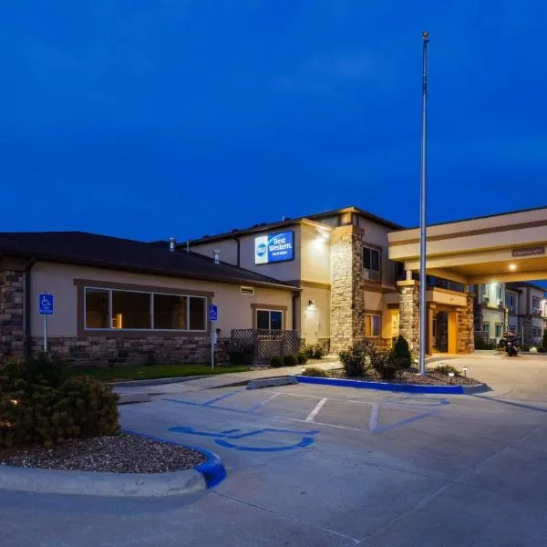 埃尔夸特勒约旅馆及套房贝斯特韦斯特酒店，位于Scott City的酒店