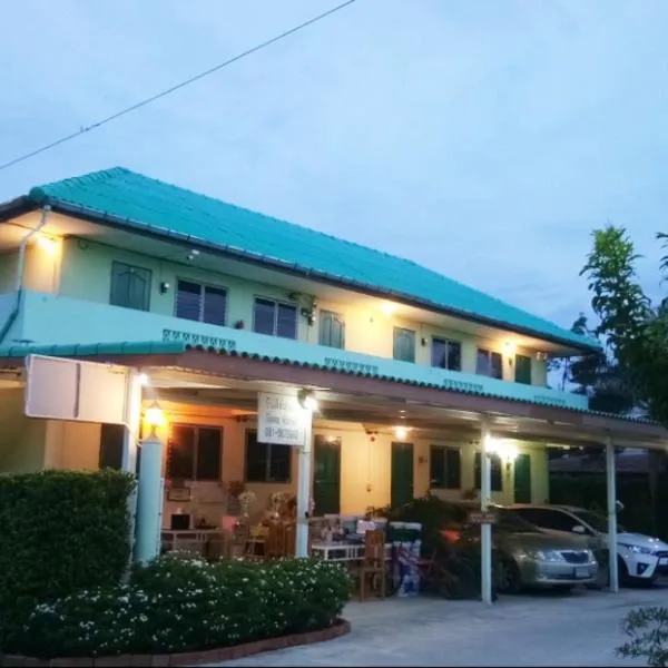 WISET SABAI RESORT，位于Ban Phai Cham Sin的酒店