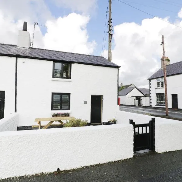 Menai Cottage，位于兰韦尔普尔古因吉尔的酒店
