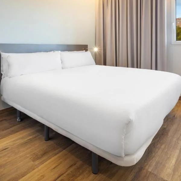 B&B HOTEL Madrid Alcorcón，位于博阿迪利亚德尔蒙特的酒店