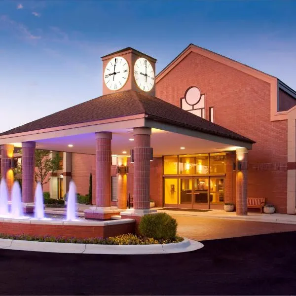 安阿伯丽晶套房酒店，位于伊普西兰蒂的酒店