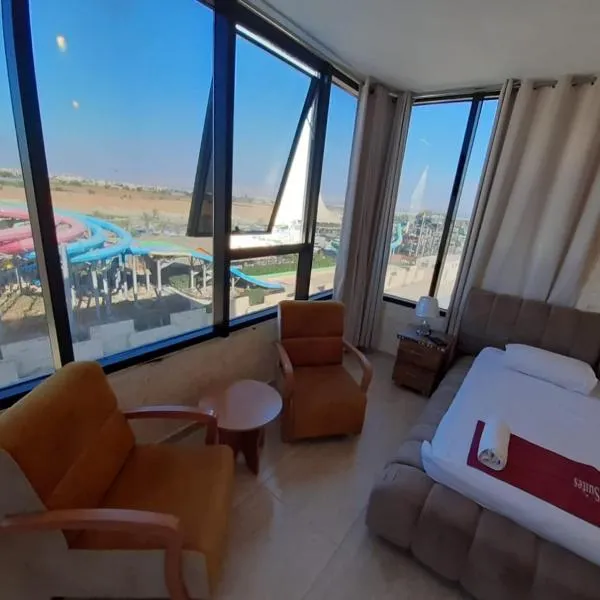 Dolphin Suites Hotel，位于Uja e-Tahta的酒店