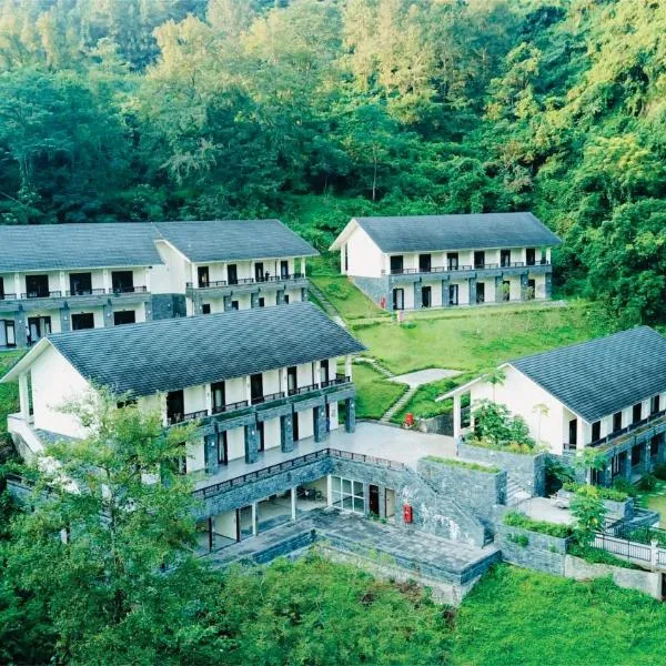 Sài Gòn - Bản Giốc Resort，位于Lũng Niêo的酒店