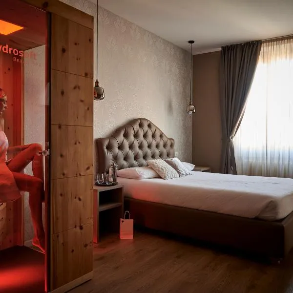 Lainez Rooms & Suites，位于吉尼加温泉的酒店