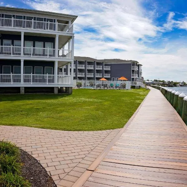 Comfort Suites Chincoteague Island Bayfront Resort，位于Temperanceville的酒店