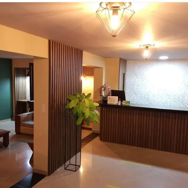 普拉多34号韦斯特酒店，位于布卡拉曼加的酒店