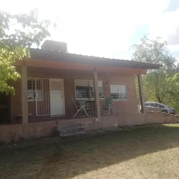 El Campito casa frente al río，位于维拉卡洛斯帕兹的酒店