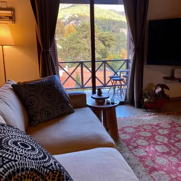 Cozy mountain apartment in Platres，位于普拉特斯的酒店