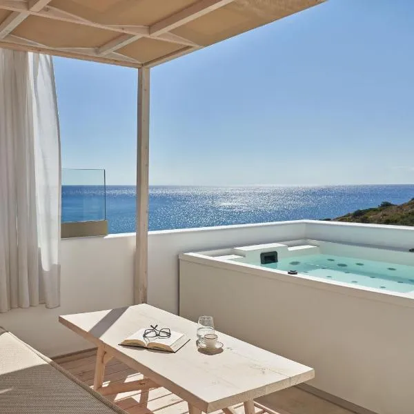 Volcano Luxury Suites Milos - Adults Only，位于Agia Kiriaki Beach的酒店