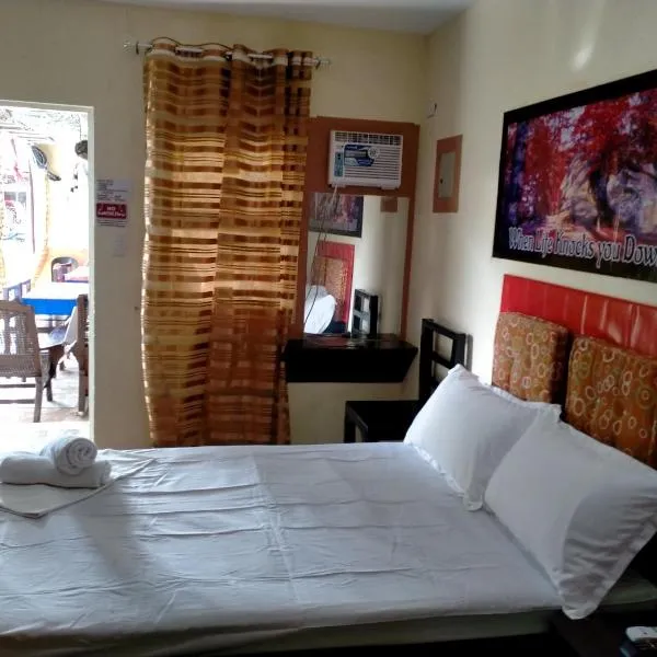 VF Riton Apartelle anex，位于Currimao的酒店