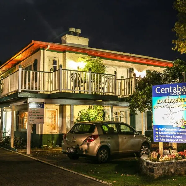 Centabay Lodge and Backpackers，位于Rawhiti的酒店