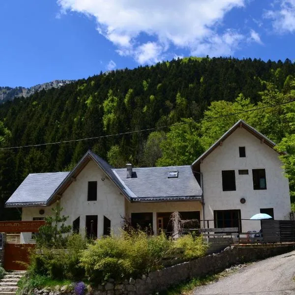 库策隆作坊旅馆，位于Entremont-le-Vieux的酒店