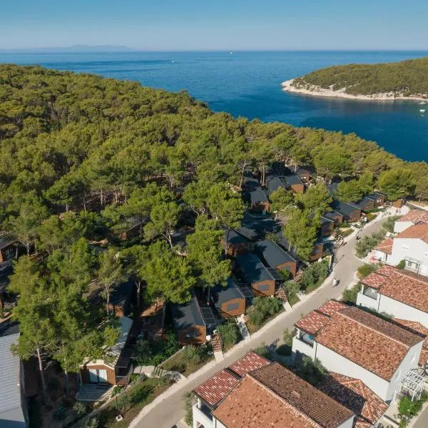 Gava Waterman Island Cottages - All Inclusive，位于米欧纳的酒店