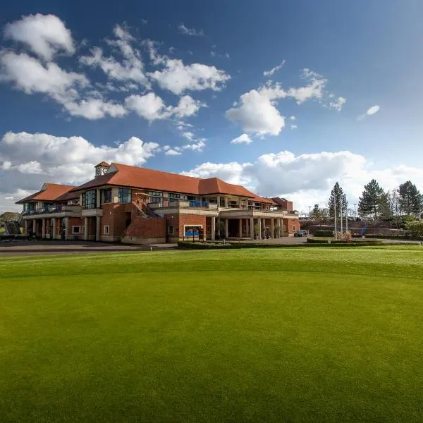 The Oxfordshire Golf & Spa Hotel，位于金士顿布朗特的酒店