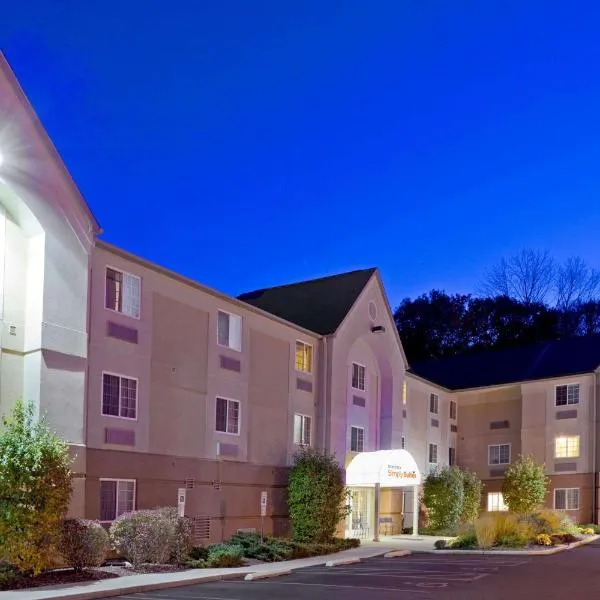 Sonesta Simply Suites Parsippany Morris Plains，位于Mount Fern的酒店